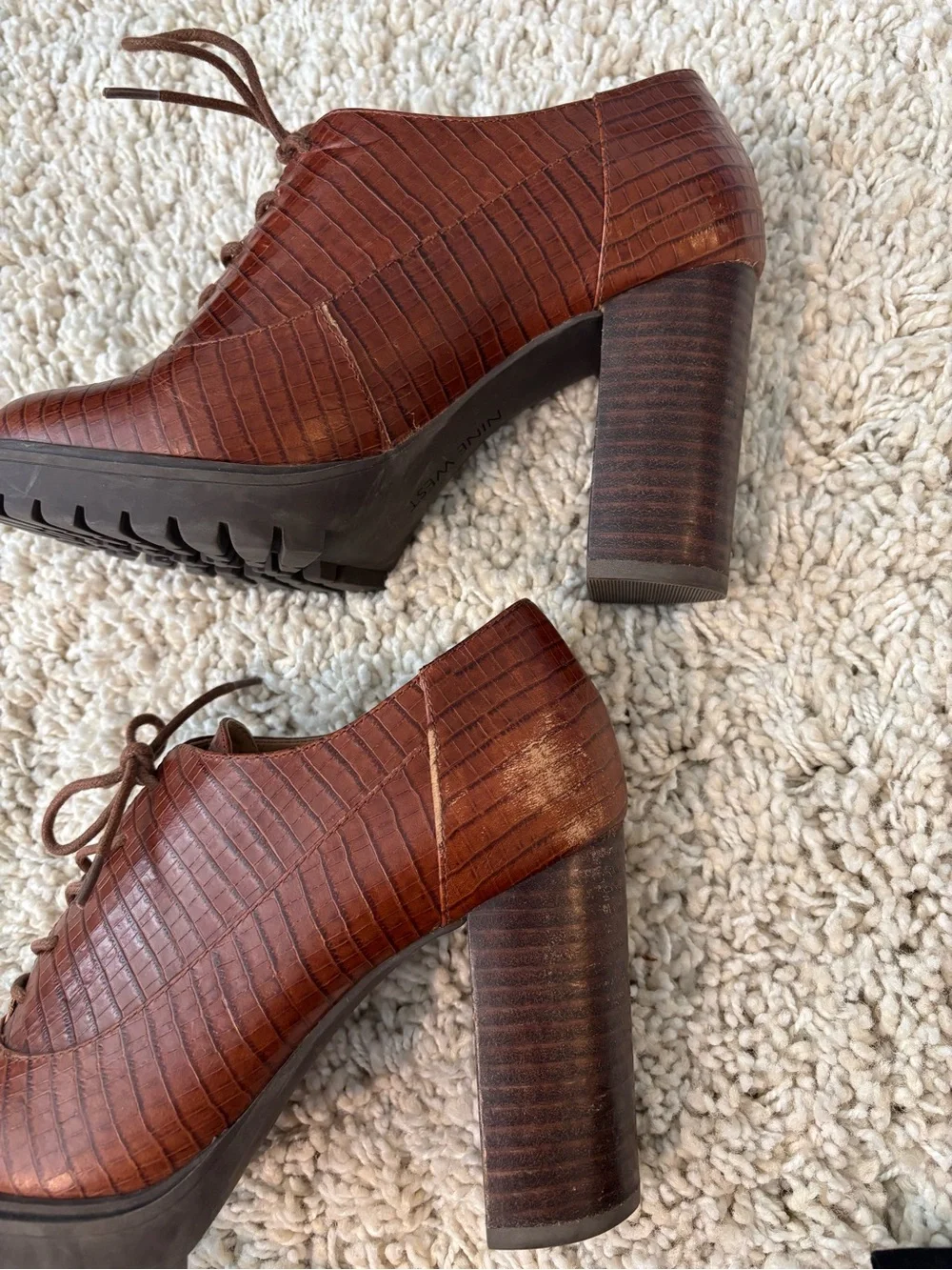 Nine West Brown Embossed Oxford Laced Heels Size 7.5